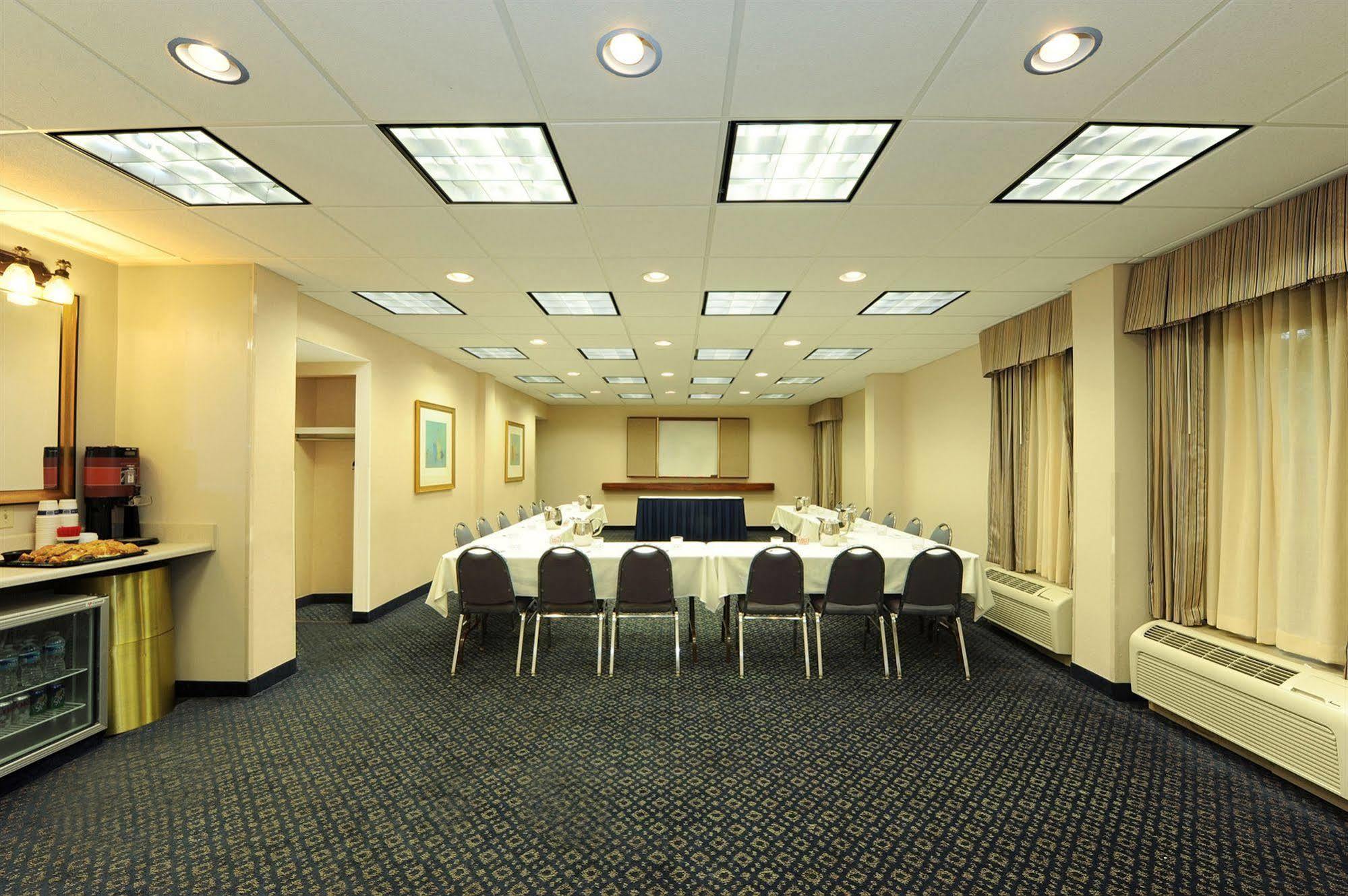 Hampton Inn Hotel Atlanta-Southlake Morrow Facilidades foto